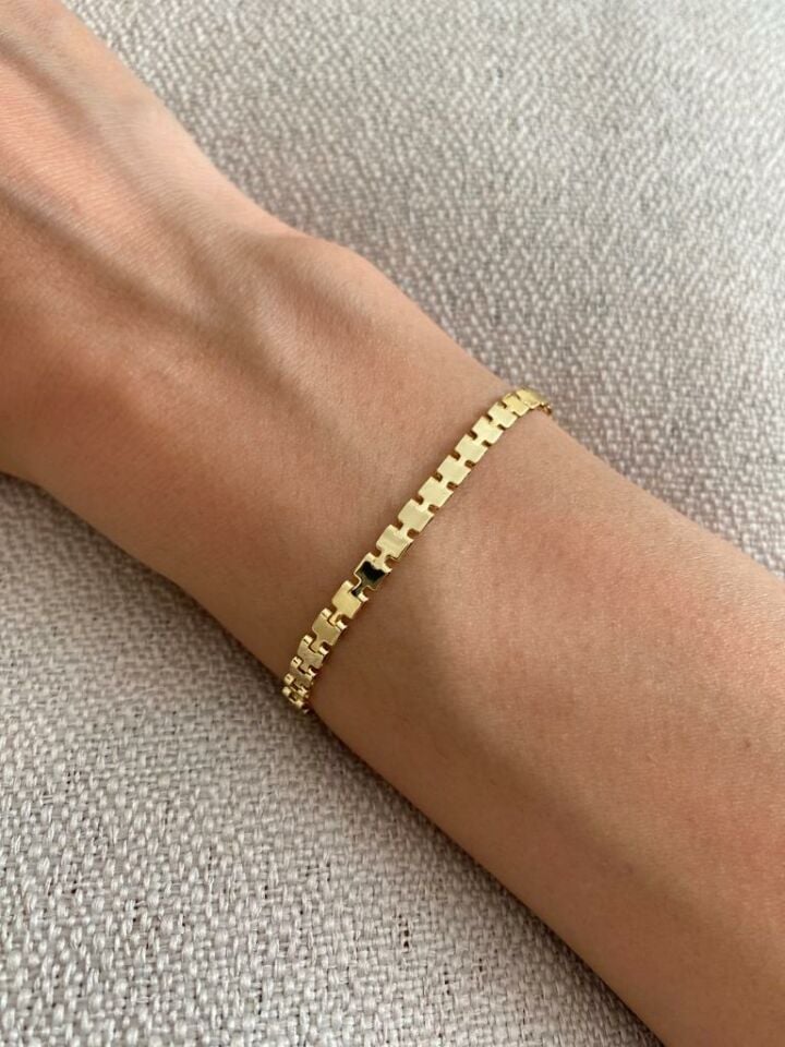 Elegant Altın Bileklik